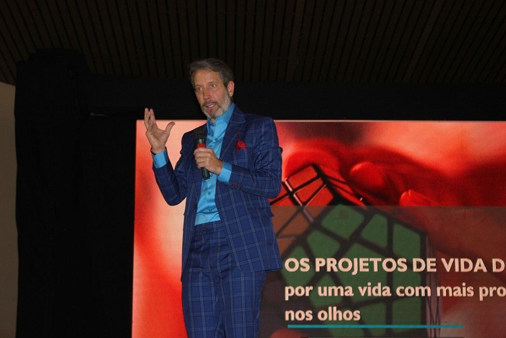 Thermas foi palco do evento realizado pela prefeitura de Olímpia, para os profissionais da rede municipal de ensino, com o palestrante Leo Fraiman