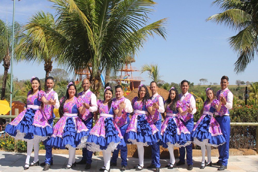 Thermas dos Laranjais Recebe grupos folcloricos durante festival em Olímpia